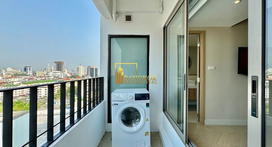 For rent 1 bed serviced apartment in Watthana, Bangkok
