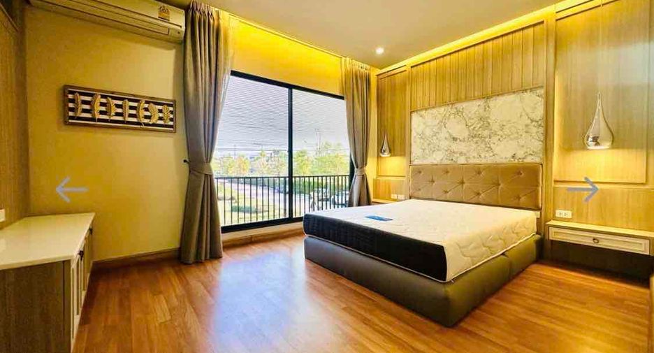 For rent 3 bedrooms townhouse in Pak Kret, Nonthaburi