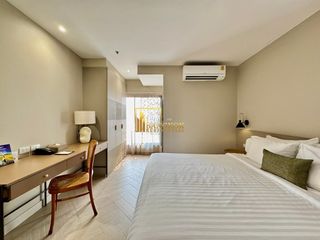 For rent 1 bed serviced apartment in Watthana, Bangkok