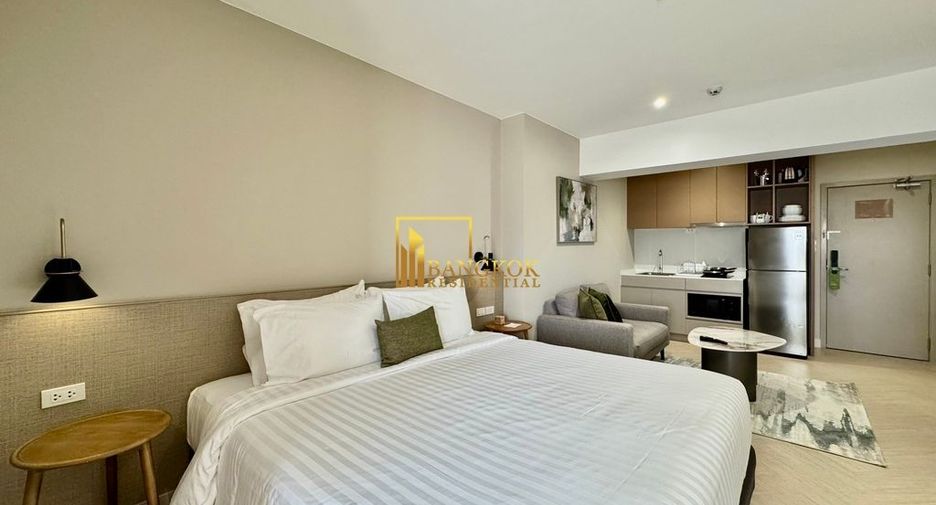 For rent 1 bed serviced apartment in Watthana, Bangkok