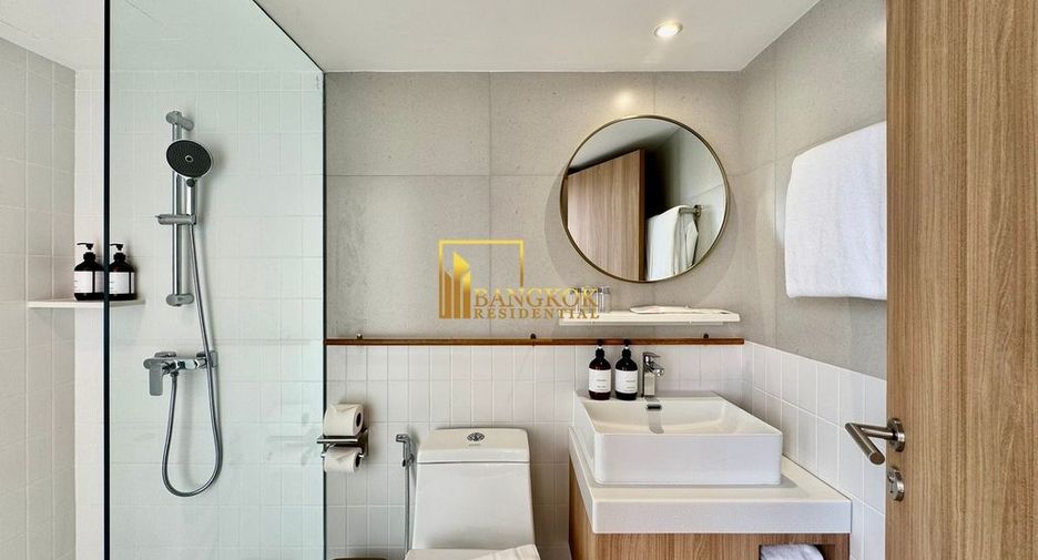For rent 1 bed serviced apartment in Watthana, Bangkok