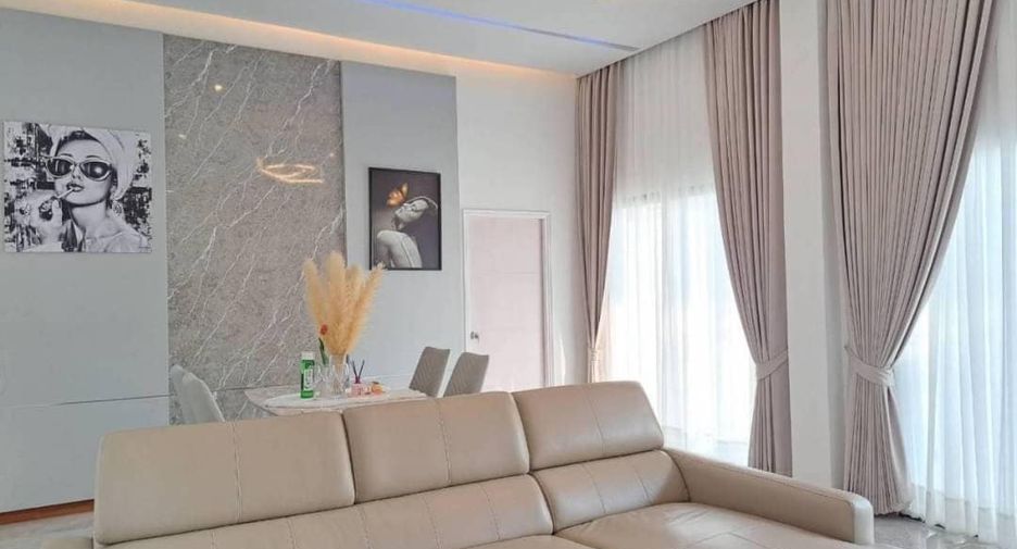 For sale 3 ベッドルーム villa in Bang Lamung, Chonburi