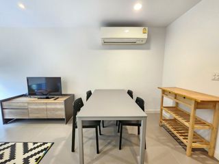 À louer 2 chambres appartement à Khlong Toei, Bangkok