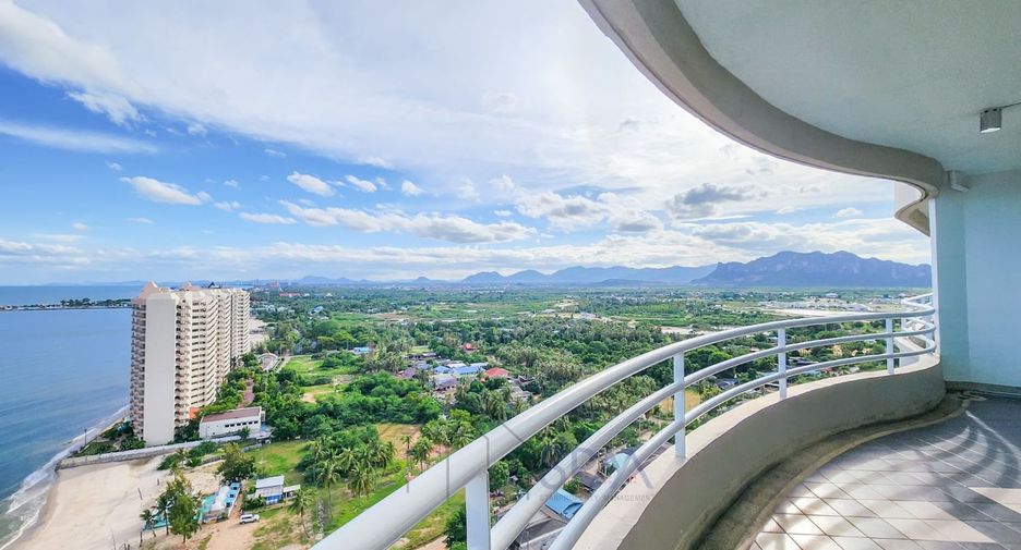 For sale 3 bedrooms condo in Cha Am, Phetchaburi