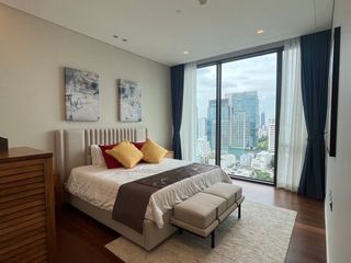 For rent 2 ベッドルーム condo in Pathum Wan, Bangkok