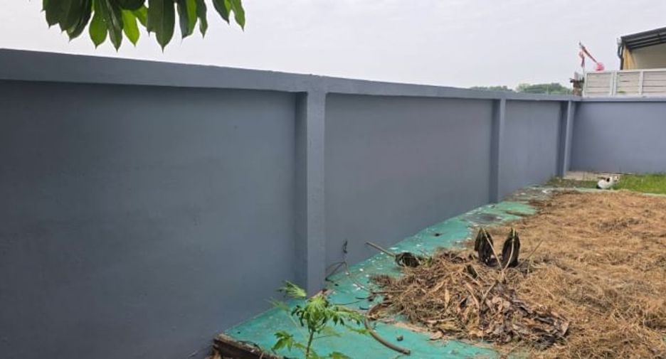 For sale 3 bedrooms house in Khan Na Yao, Bangkok