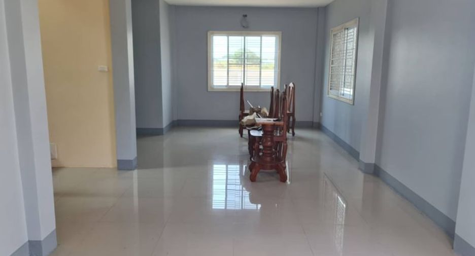 For sale 3 bedrooms house in Khan Na Yao, Bangkok