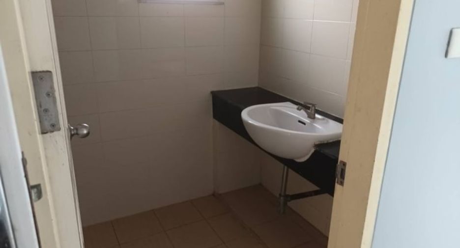 For sale 3 bedrooms house in Khan Na Yao, Bangkok