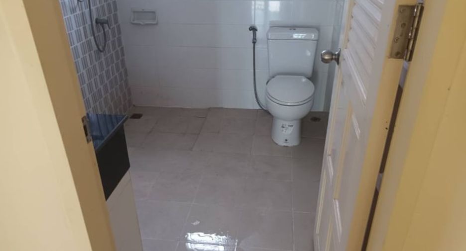 For sale 3 bedrooms house in Khan Na Yao, Bangkok