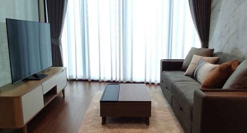 For sale 1 bed condo in Khlong Toei, Bangkok