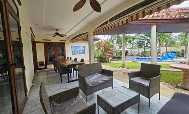 For rent 6 bedrooms house in East Pattaya, Pattaya