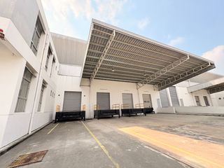 出租 仓库 在 Si Racha, Chon Buri
