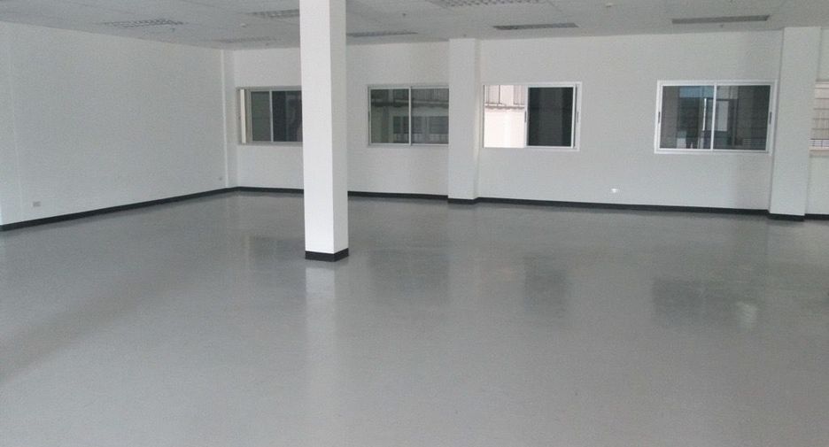 Lagerhaus zur Miete in Si Racha, Chonburi
