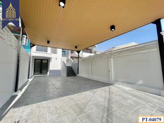 For sale 4 bed townhouse in Mueang Nonthaburi, Nonthaburi