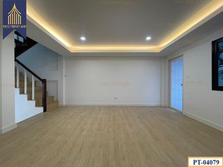 For sale 4 bed townhouse in Mueang Nonthaburi, Nonthaburi