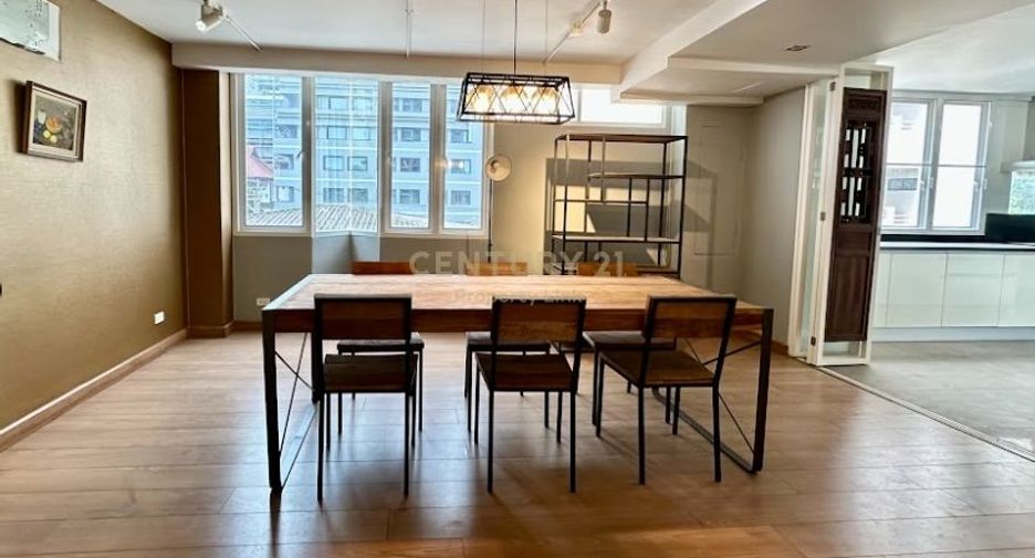For sale 3 bedrooms condo in Sathon, Bangkok