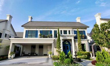 For sale 4 bedrooms house in Saphan Sung, Bangkok