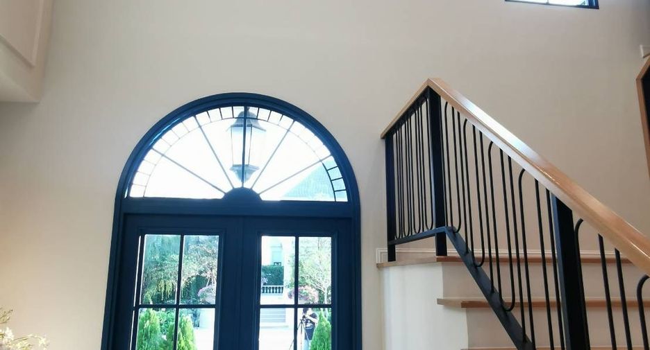 For sale 4 bedrooms house in Saphan Sung, Bangkok