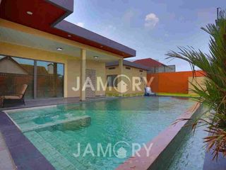 For rent そして for sale 5 Beds house in Bang Lamung, Chonburi