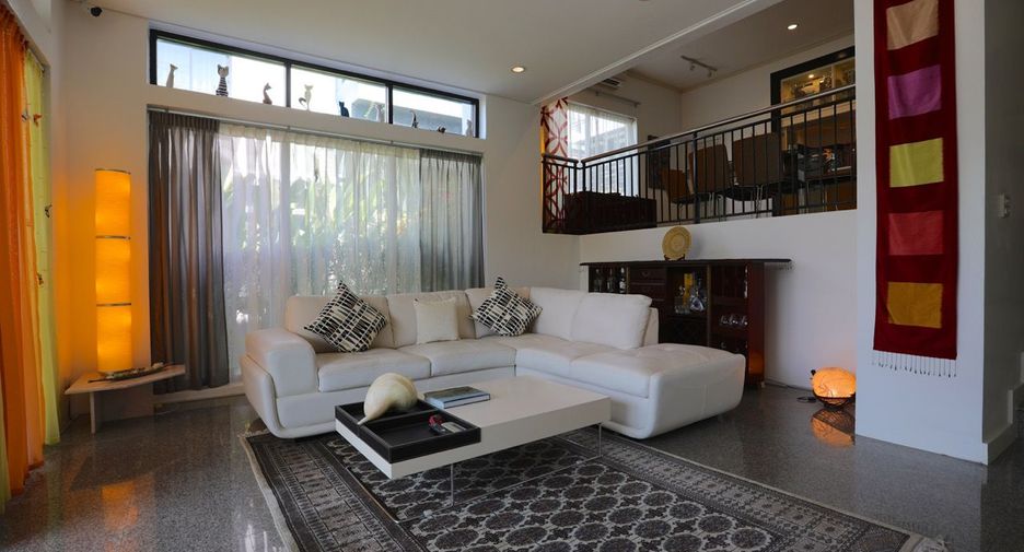 For sale 3 bed house in Sattahip, Chonburi