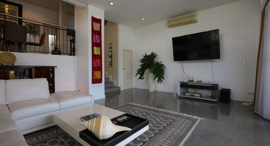 For sale 3 bed house in Sattahip, Chonburi