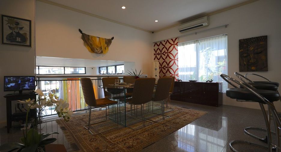 For sale 3 bed house in Sattahip, Chonburi