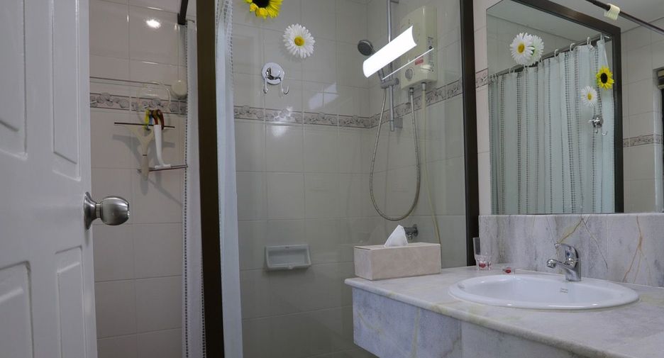 For sale 3 bed house in Sattahip, Chonburi