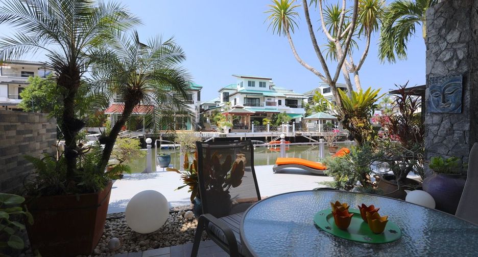 For sale 3 bed house in Sattahip, Chonburi