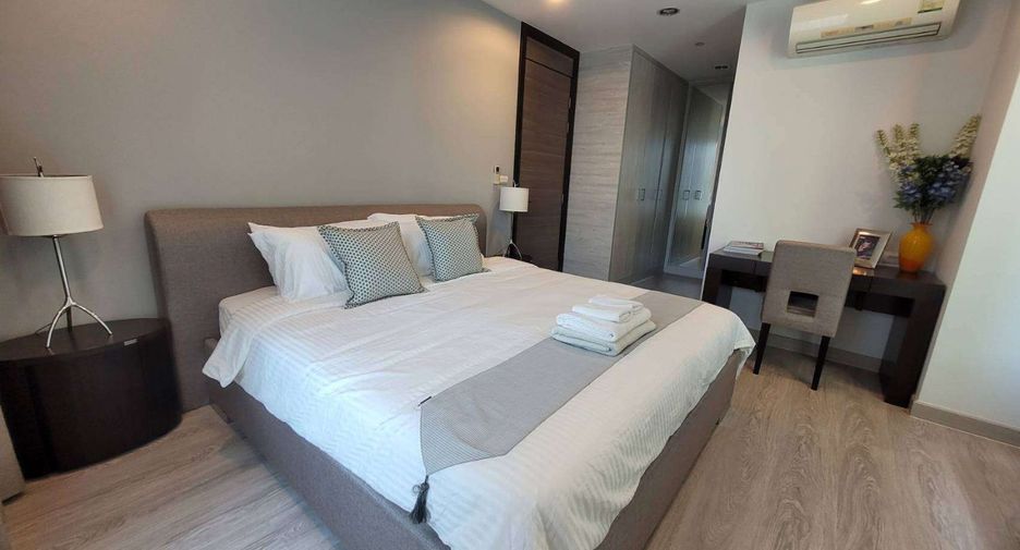 For rent 2 bedrooms apartment in Khlong Toei, Bangkok