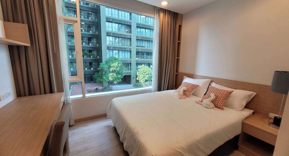 For rent 2 bedrooms apartment in Khlong Toei, Bangkok