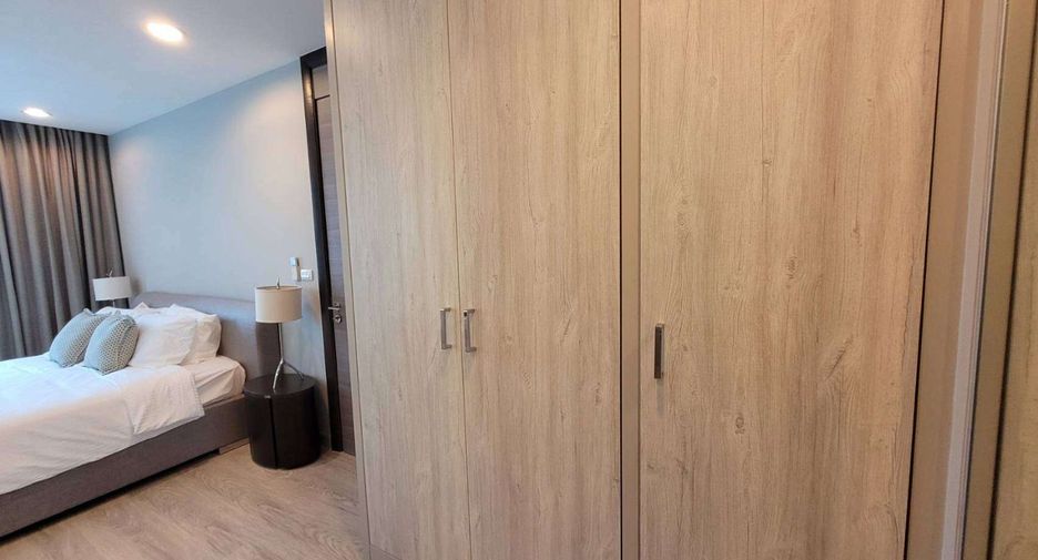 For rent 2 bedrooms apartment in Khlong Toei, Bangkok
