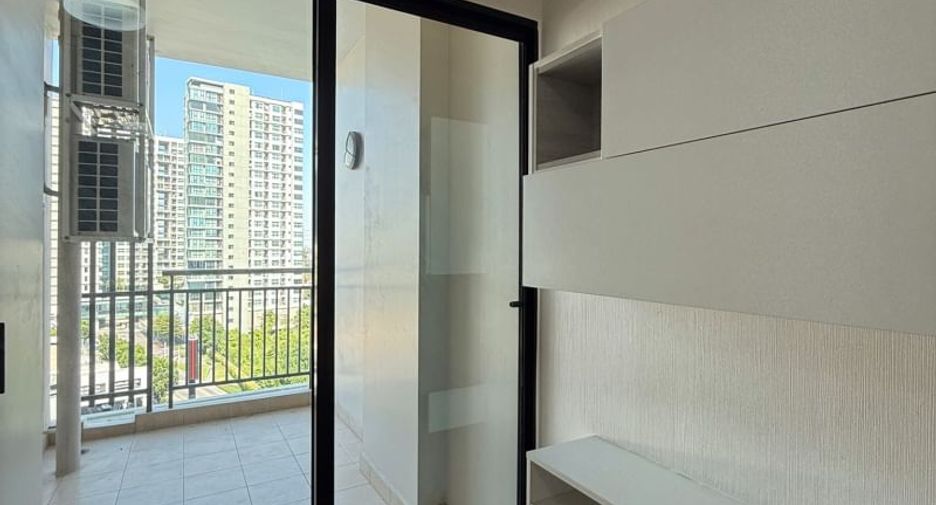 For sale 1 bed condo in Pak Kret, Nonthaburi