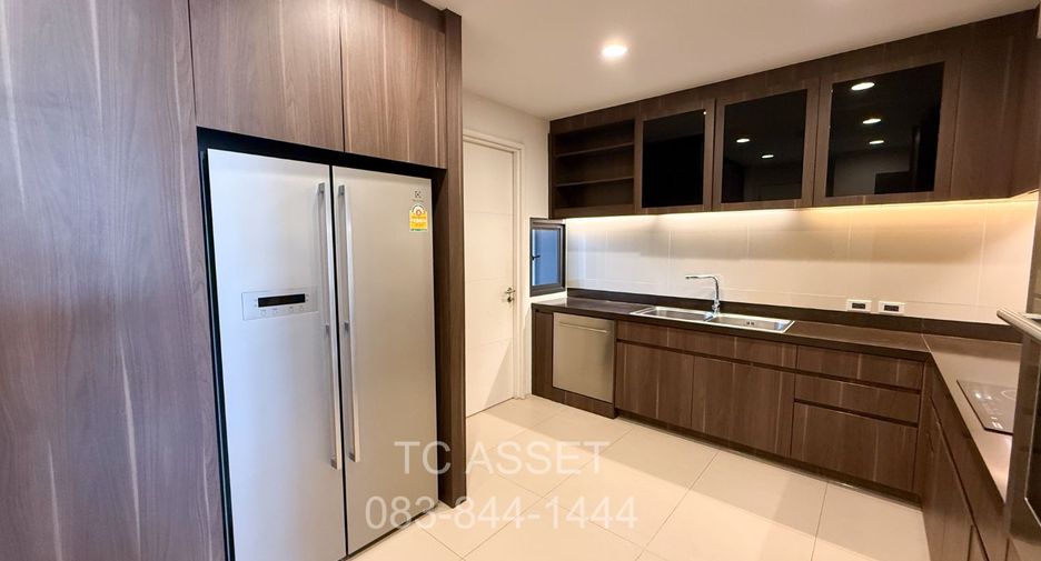For rent and for sale 3 bedrooms condo in Suan Luang, Bangkok