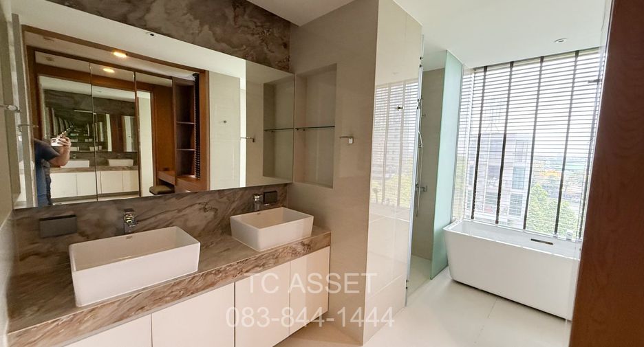 For rent and for sale 3 bedrooms condo in Suan Luang, Bangkok