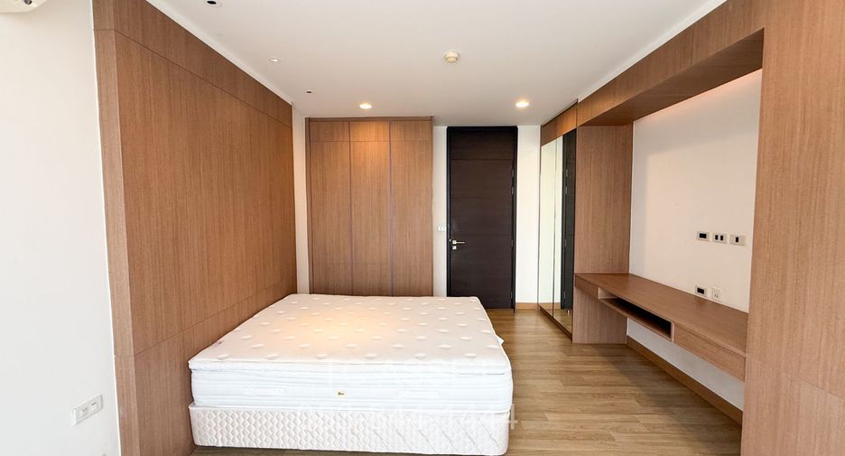 For rent and for sale 3 bedrooms condo in Suan Luang, Bangkok