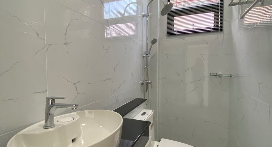 出租 和 出售 3 卧室 独立屋 在 Doi Saket, Chiang Mai