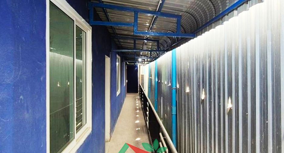 Lagerhaus zum Kauf mit 8 Zimmer in Taling Chan, Bangkok