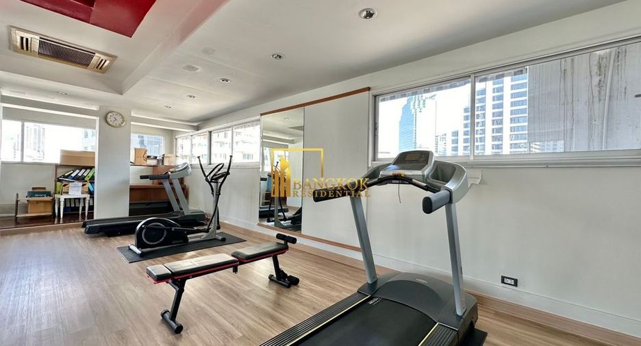 Condo en alquiler de 2 habitaciones en Khlong Toei, Bangkok