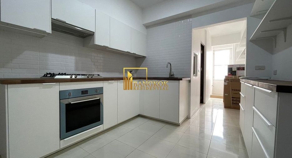 Condo en alquiler de 3 habitaciones en Watthana, Bangkok