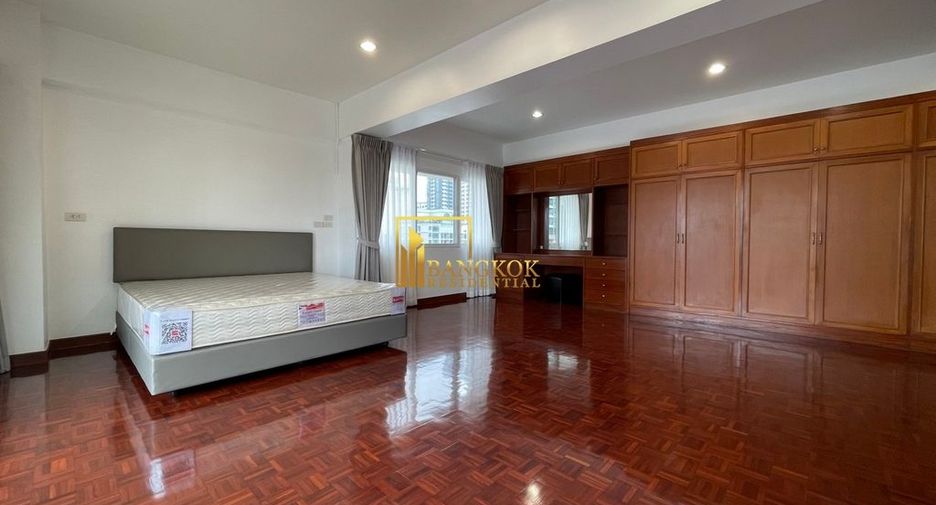Condo en alquiler de 3 habitaciones en Watthana, Bangkok