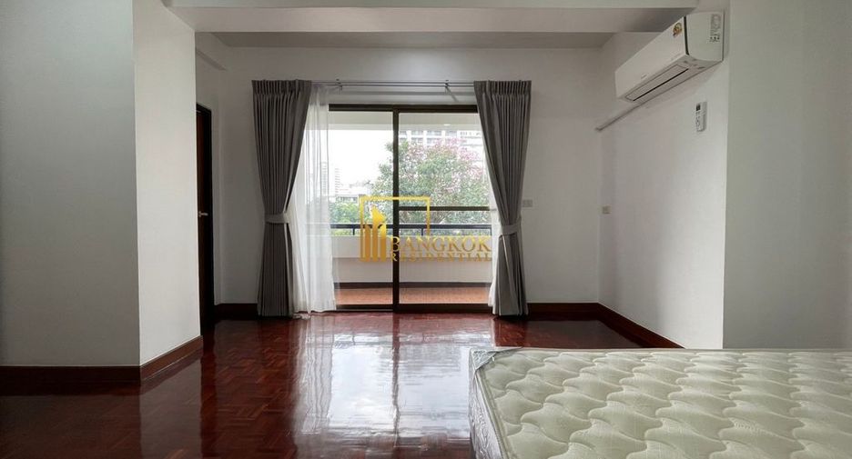 Condo en alquiler de 3 habitaciones en Watthana, Bangkok