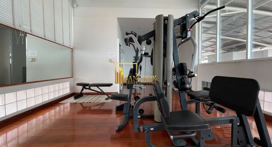 Condo en alquiler de 3 habitaciones en Watthana, Bangkok