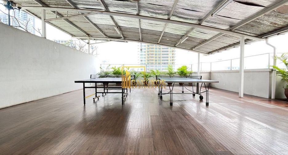 Condo en alquiler de 3 habitaciones en Watthana, Bangkok