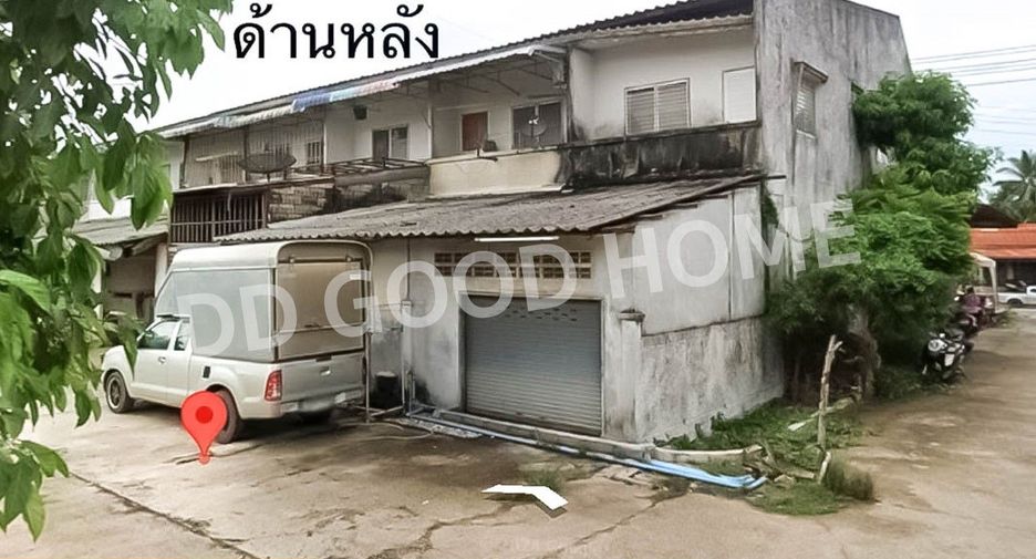 For sale 2 bedrooms retail Space in Chai Buri, Surat Thani