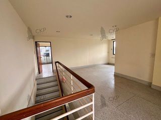 Casa adosada en venta de 4 habitaciones en Bang Kho Laem, Bangkok