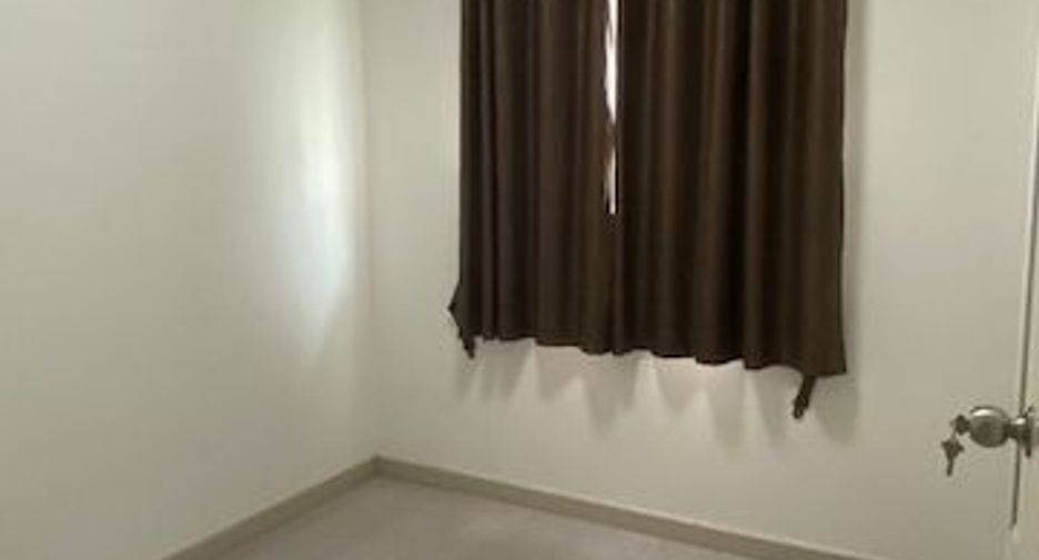 出售 3 卧室 联排别墅 在 Bang Sao Thong, Samut Prakan
