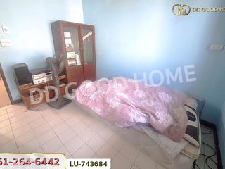 For sale 2 bedrooms townhouse in Bang Khun Thian, Bangkok
