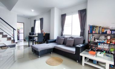 For sale 2 bedrooms townhouse in Khlong Sam Wa, Bangkok