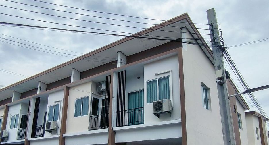 For sale 2 bedrooms townhouse in Khlong Sam Wa, Bangkok