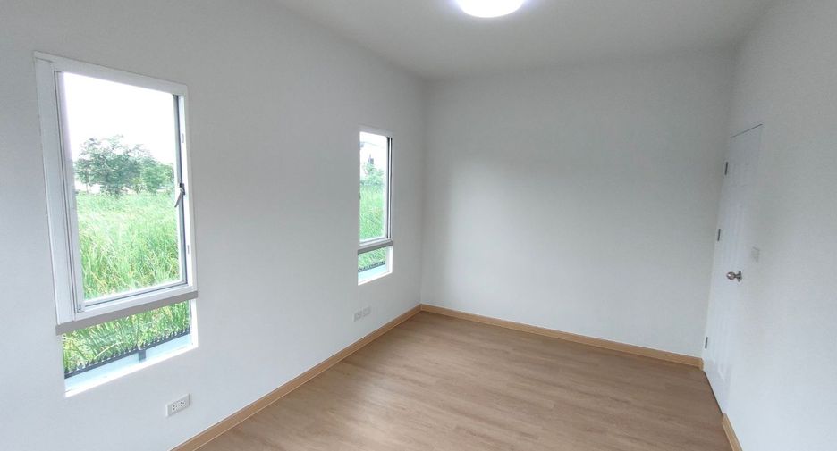 Casa adosada en venta de 3 habitaciones en Sai Mai, Bangkok